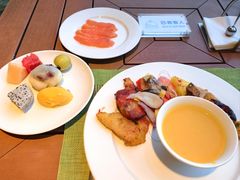 -大理实力希尔顿酒店•香全日制餐厅