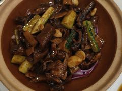 -江城燕子大排档(江汉路步行街店)