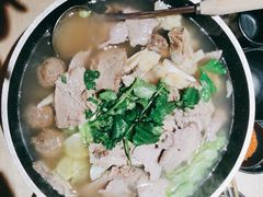 -川堂风·跷脚牛肉·乐山爆炒(宝山日月光店)