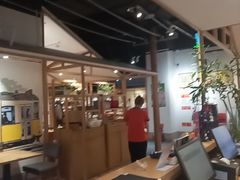 -渝信川菜 · 川味家常菜(财富购物中心店)