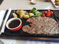 -必胜客(绿地新都会店)