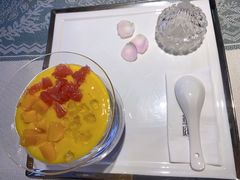 -燕庭·纯燕窝·甜品下午茶(南京西路店)