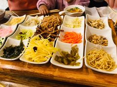 -丝恋丝娃娃(小河海纳店)