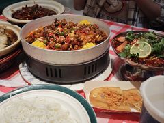 -辣小鲜·南昌大排档(船山路店)