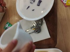 -满记甜品(优客百盛店)