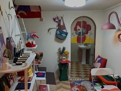 -LADY FAFA(巨鹿路陕西南路路口店)