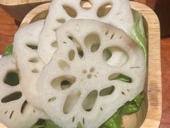 -独食火锅·半米屋台(直营总店)