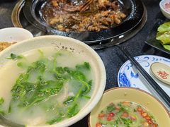 -牛得很·鲜牦牛肉烧烤·牛羊肉菌汤锅(康定店)
