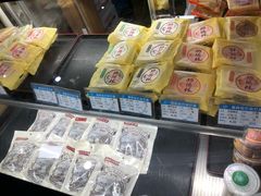-功德林(南京西路店)
