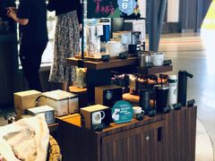 -星巴克(七宝领展广场1F店)