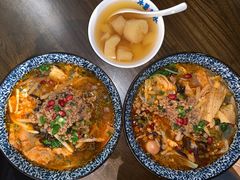 -粉家柳州螺蛳粉(杨宅路店)