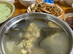 海带萝卜蹄花汤-人和水上飘(第一家店)
