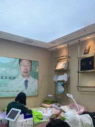 -万阡国际专业祛斑·祛痣·祛疤连锁