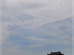 -巴陵广场
