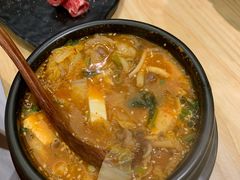 鲜豆腐泡菜汤-松鱼亭·和牛烧肉(协鑫广场店)