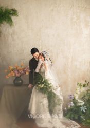 -雪中彩影婚纱摄影·微光艺术中心