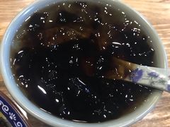 黑白凉粉-柳石居柳州螺蛳粉(万达店)