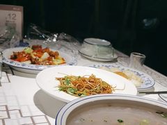 -客家大院·非遗赣南客家菜(郁孤台店)