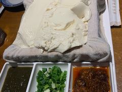 一块豆腐-95号酱骨·一块豆腐(展春园西路店)