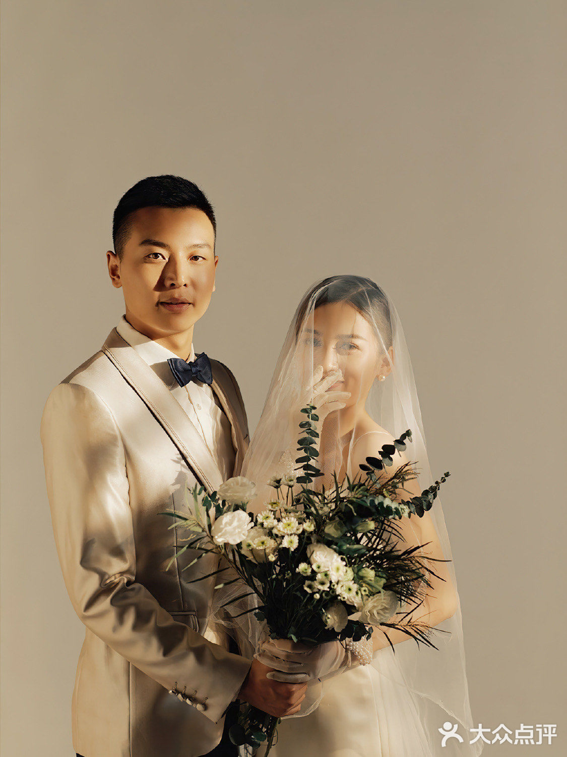 热度非常高的婚纱照风格＿光影💡婚纱照