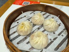 -馋三尺蟹粉小笼(人民广场店)