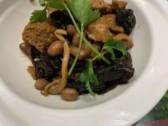 -侬佳蒸菜馆(听潮店)