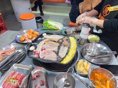 -阿亲家·韩式无限烤肉(春熙路店)