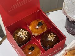 -HOT CRUSH趁热集合·现烤面包(环球港店)