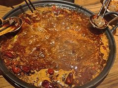 -旧街市鲜货老火锅(大光路店)