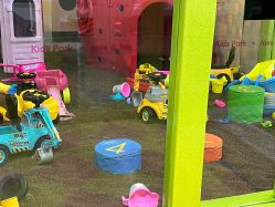 -孩子王童乐园(成都海滨城店)