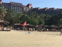 -三亚湾海居铂尔曼度假酒店