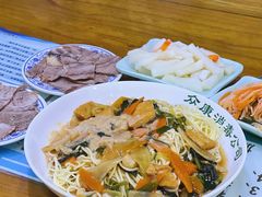 干拌面-伊穆祥牛肉面总店·清真