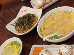 -东泰祥生煎馆(陕西南路店)