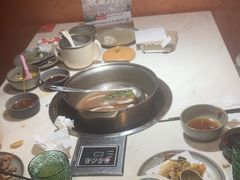 -喃喃椰·糟粕醋·椰子鸡火锅(七堡花园店)