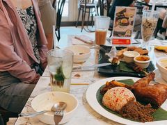 -关夫人餐厅(阳光广场店)