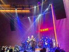 -TZ House音乐现场(来福士中心店)