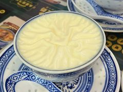 -广信牛奶甜品世家(台东店)