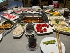 -海底捞火锅鲜切牛肉主题店(长寿路店)
