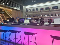 -ROG玩家国度(美罗城店)