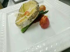 -西安绿地假日酒店·丽宝轩中餐厅