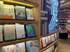 -覔书店(壹方城店)