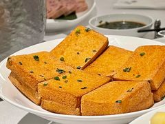 招牌炸豆腐-红雀围·海鲜火锅(陆家嘴中心店)