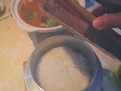 -魏铭鱼头捞饭(晋阳路店)