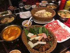 -鍋色天香(共和广场店)