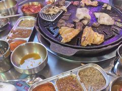 -玄希浪漫厨房·韩料烤肉(湖滨银泰in77店)