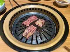 -炼火烤肉店