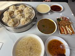 -守鑫水馅包子铺