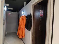 -Xcape异时刻密室逃脱真人NPC(新世界百货崇文店)