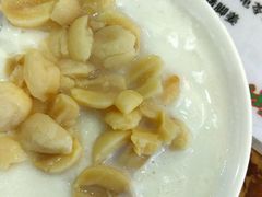 莲子双皮奶-沙湾姜埋奶(兴新包店)