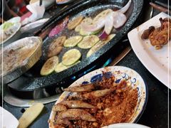 -牛得很·鲜牦牛肉烧烤·牛羊肉菌汤锅(康定店)